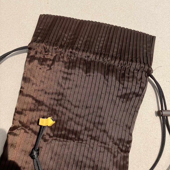 Issey Miyake me NEW Drawstring Bag Backpack Unisex Fashion Bag Brown main image 4